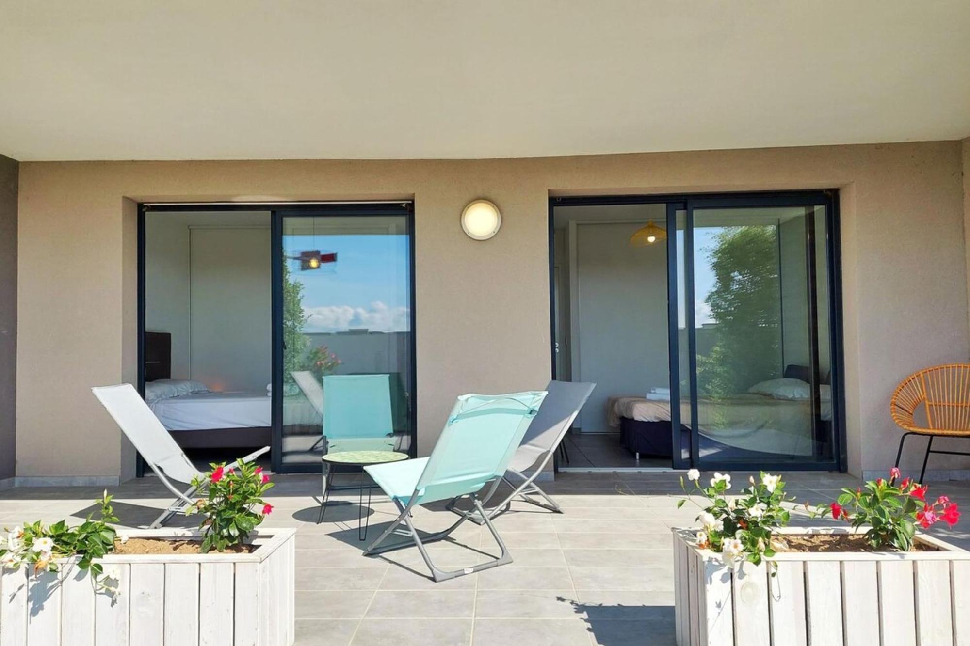 Kiara - Beach By Foot Terrace Isolella - By Tgb Pietrosella Exterior photo