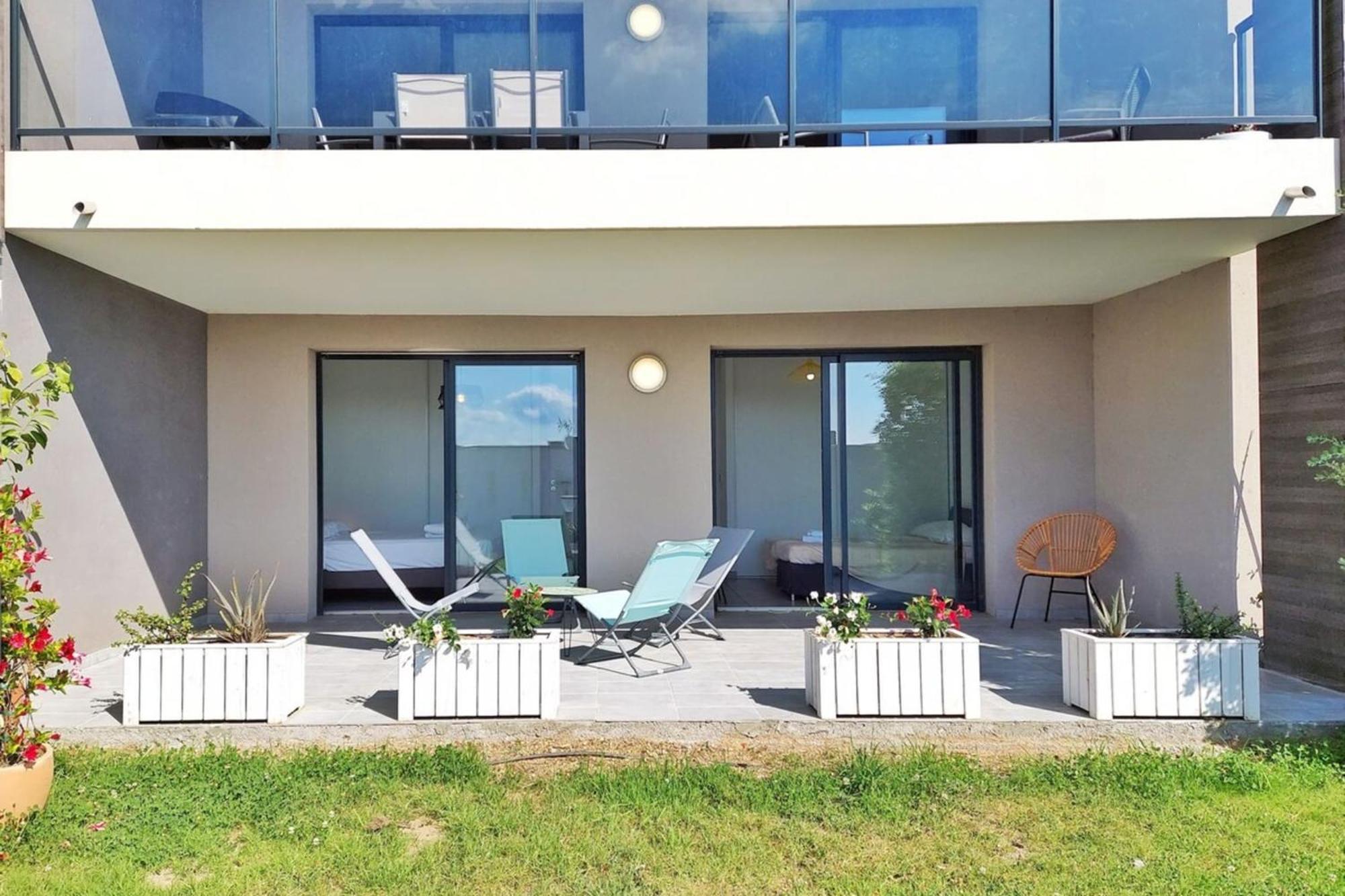 Kiara - Beach By Foot Terrace Isolella - By Tgb Pietrosella Exterior photo